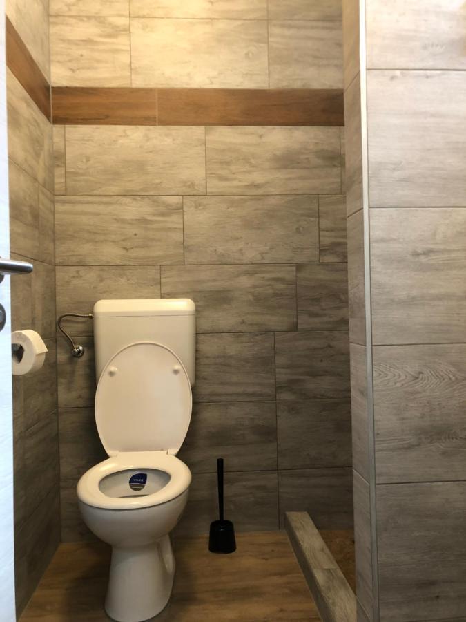 Avas Apartman Miskolc Extérieur photo