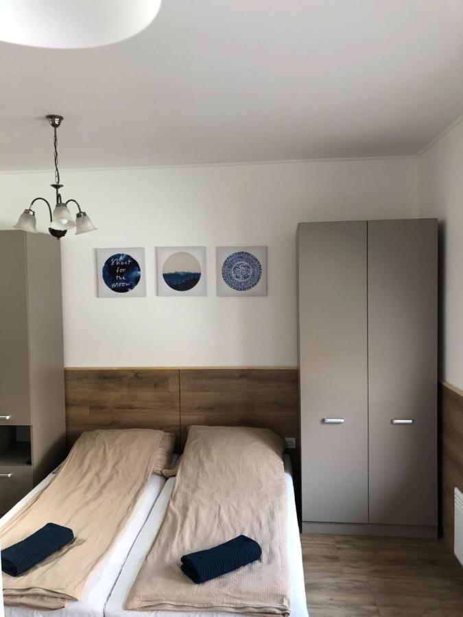 Avas Apartman Miskolc Extérieur photo