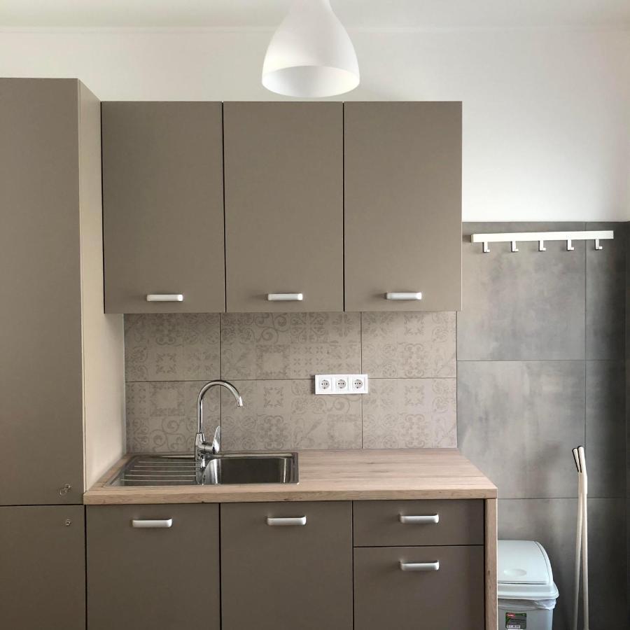 Avas Apartman Miskolc Extérieur photo