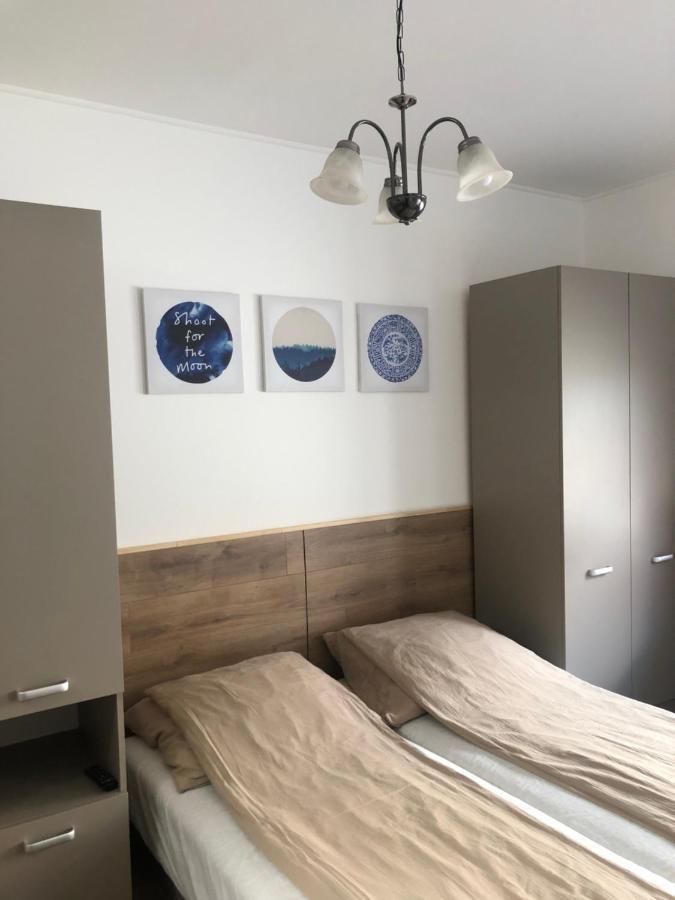 Avas Apartman Miskolc Extérieur photo