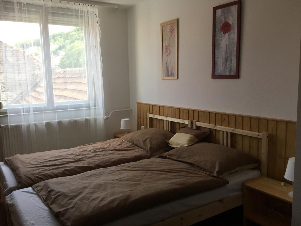 Avas Apartman Miskolc Extérieur photo