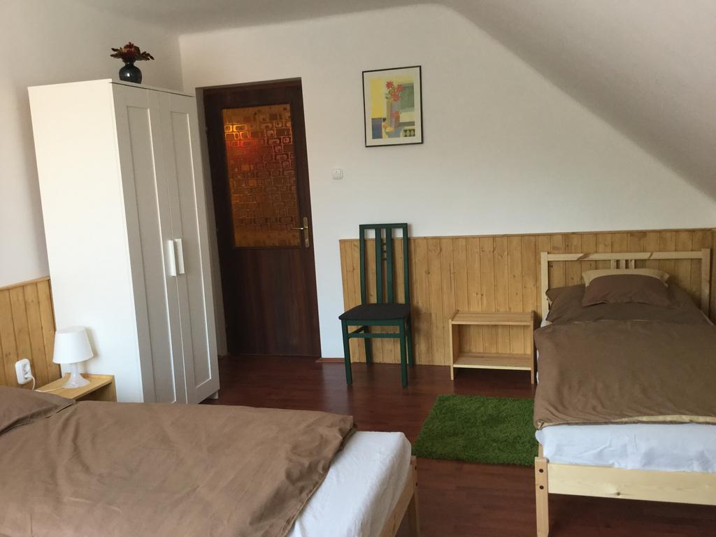 Avas Apartman Miskolc Extérieur photo